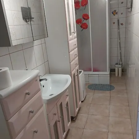Zabka Mala * Krynica Morska